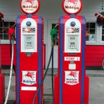 Glacier_Bay_gas_station